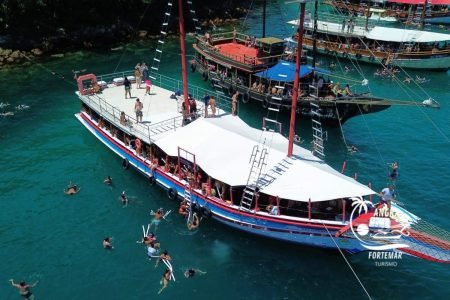 Passeio de Escuna Ilha Grande - Angra Fortemar Turismo Passeio Lancha Barco Escuna