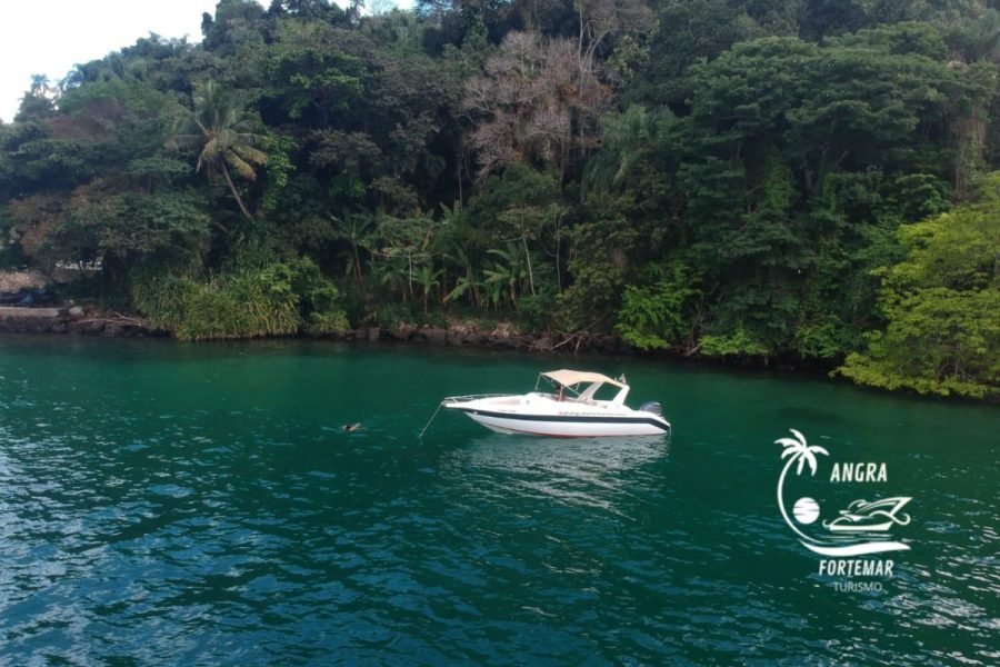 Praia de Aripeba - Ilha Grande - Angra Fortemar Turismo Passeio Lancha Barco Escuna